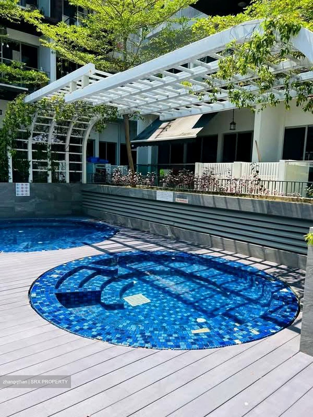 Casa Cambio (D19), Condominium #577178311